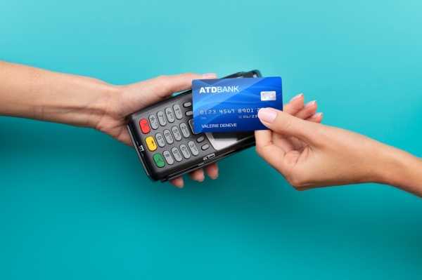 최근 2030대를 중심으로 신용카드 사용이 확대되면서 신용카드 리스크도 우려되고 있다. [사진=freepik]